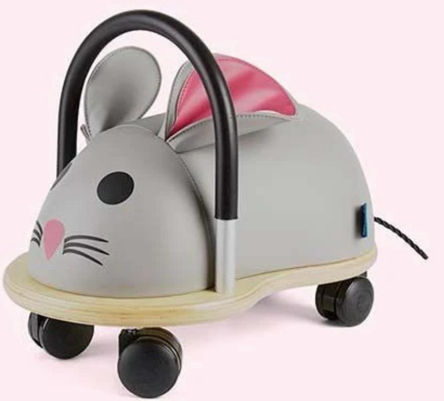 Grey mouse ride-on toy