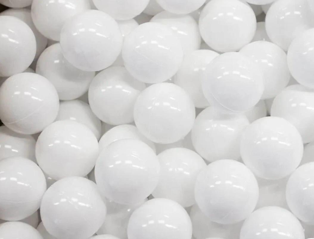 White ball pit balls
